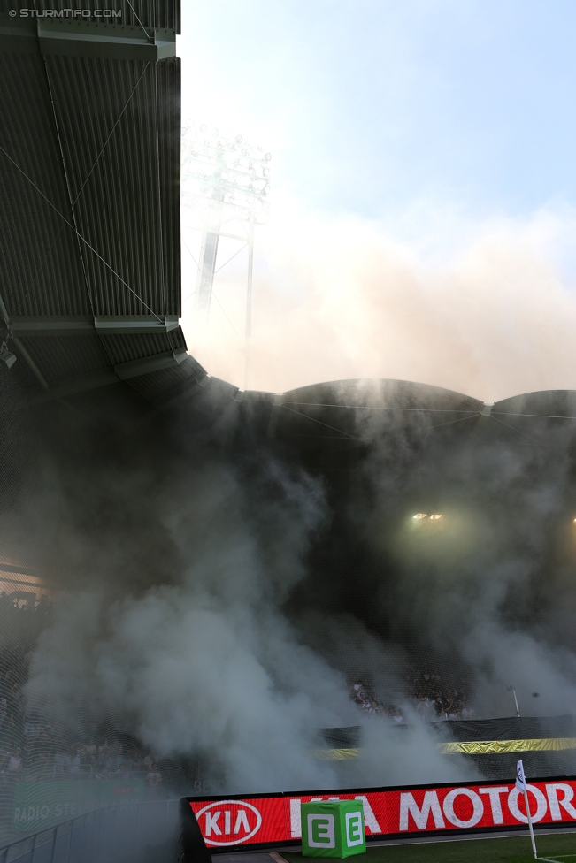 Sturm Graz - Salzburg
Oesterreichische Fussball Bundesliga, 6. Runde, SK Sturm Graz - FC RB Salzburg, Stadion Liebenau Graz, 27.08.2017. 

Foto zeigt Fans von Sturm mit einer Choreografie
Schlüsselwörter: pyrotechnik