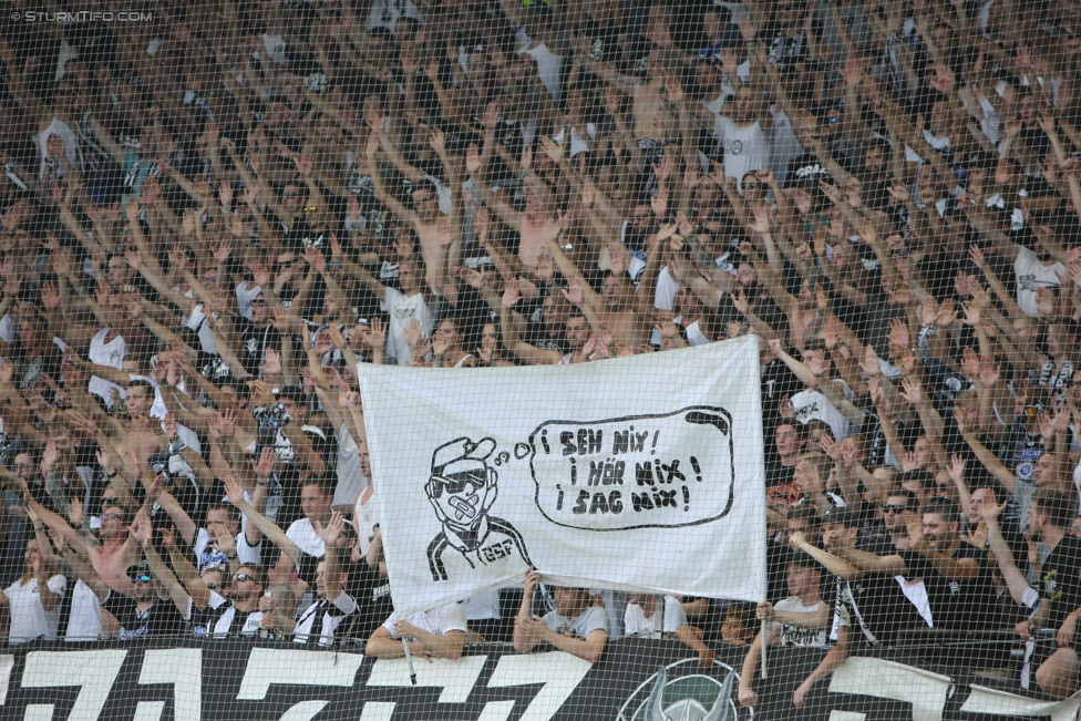 Sturm Graz - Salzburg
Oesterreichische Fussball Bundesliga, 6. Runde, SK Sturm Graz - FC RB Salzburg, Stadion Liebenau Graz, 27.08.2017. 

Foto zeigt Fans von Sturm
