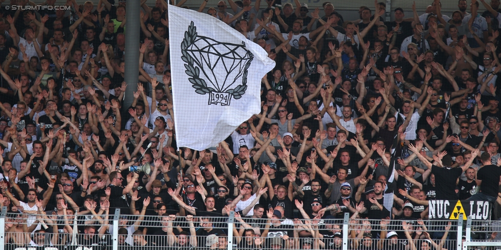 LASK - Sturm Graz
Oesterreichische Fussball Bundesliga, 7. Runde, Linzer ASK - SK Sturm Graz, Waldstadion Pasching, 09.09.2017. 

Foto zeigt Fans von Sturm
