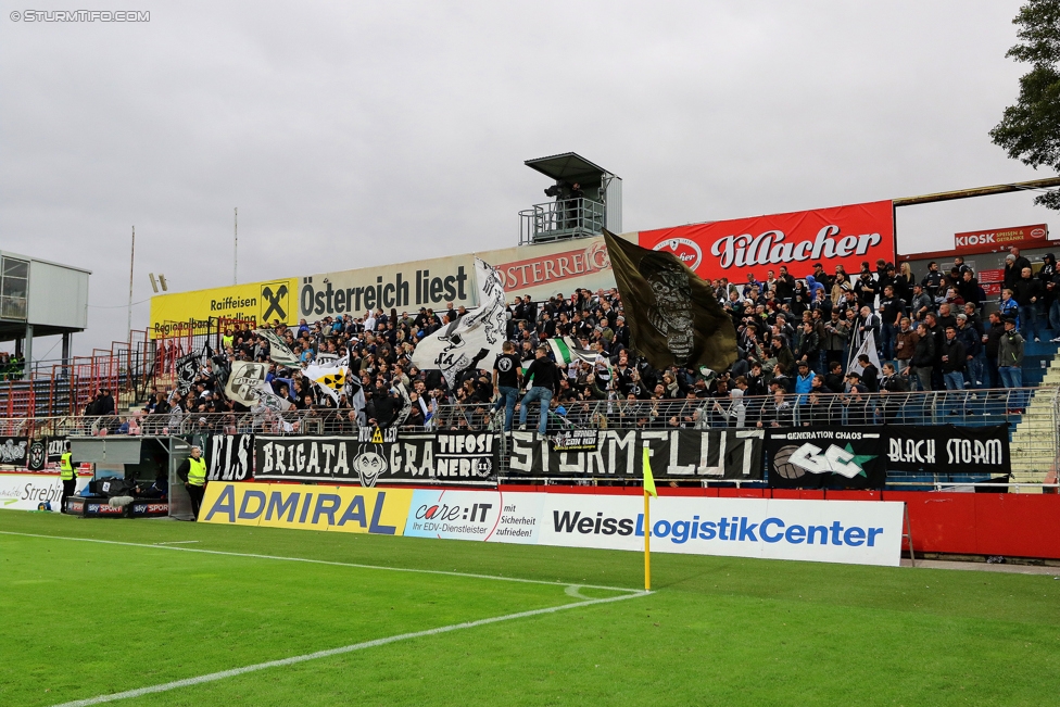 Admira Wacker - Sturm Graz
Oesterreichische Fussball Bundesliga, 8. Runde, FC Admira Wacker Moedling - SK Sturm Graz, Stadion Suedstadt Maria Enzersdorf, 16.09.2017. 

Foto zeigt Fans von Sturm
