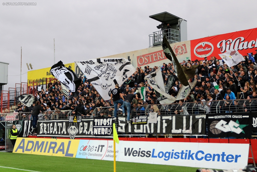 Admira Wacker - Sturm Graz
Oesterreichische Fussball Bundesliga, 8. Runde, FC Admira Wacker Moedling - SK Sturm Graz, Stadion Suedstadt Maria Enzersdorf, 16.09.2017. 

Foto zeigt Fans von Sturm
