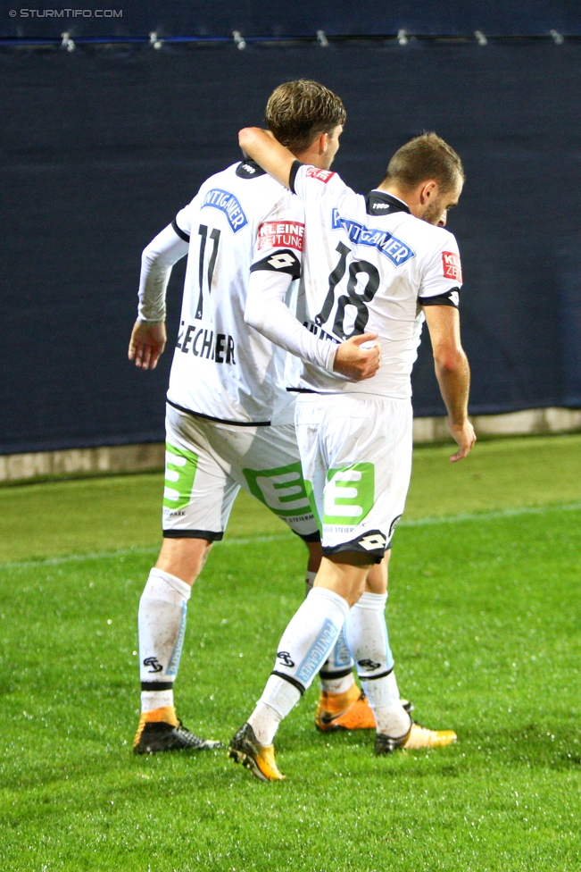 Anif - Sturm Graz
OEFB Cup, 2. Runde, USK Anif - SK Sturm Graz, Untersbergarena Groedig, 20.09.2017. 

Foto zeigt Philipp Zulechner (Sturm) und Philipp Huspek (Sturm)
Schlüsselwörter: torjubel