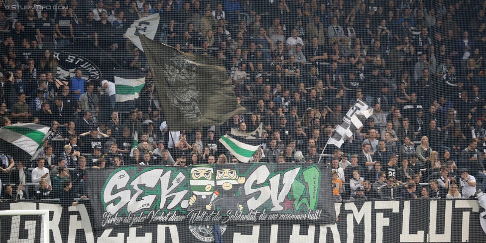 Sturm Graz - Altach
Oesterreichische Fussball Bundesliga, 9. Runde, SK Sturm Graz - SCR Altach, Stadion Liebenau Graz, 23.09.2017. 

Foto zeigt Fans von Sturm mit einem Spruchband
