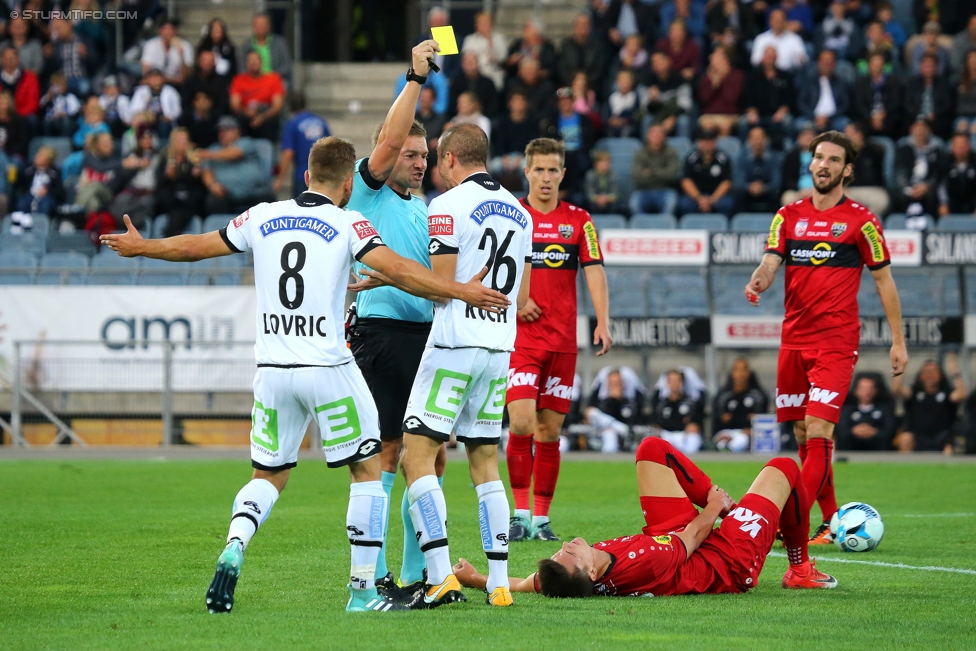 Sturm Graz - Altach
Oesterreichische Fussball Bundesliga, 9. Runde, SK Sturm Graz - SCR Altach, Stadion Liebenau Graz, 23.09.2017. 

Foto zeigt Sandi Lovric (Sturm), Schiedsrichter Manuel Schuettengruber und Fabian Koch (Sturm)
