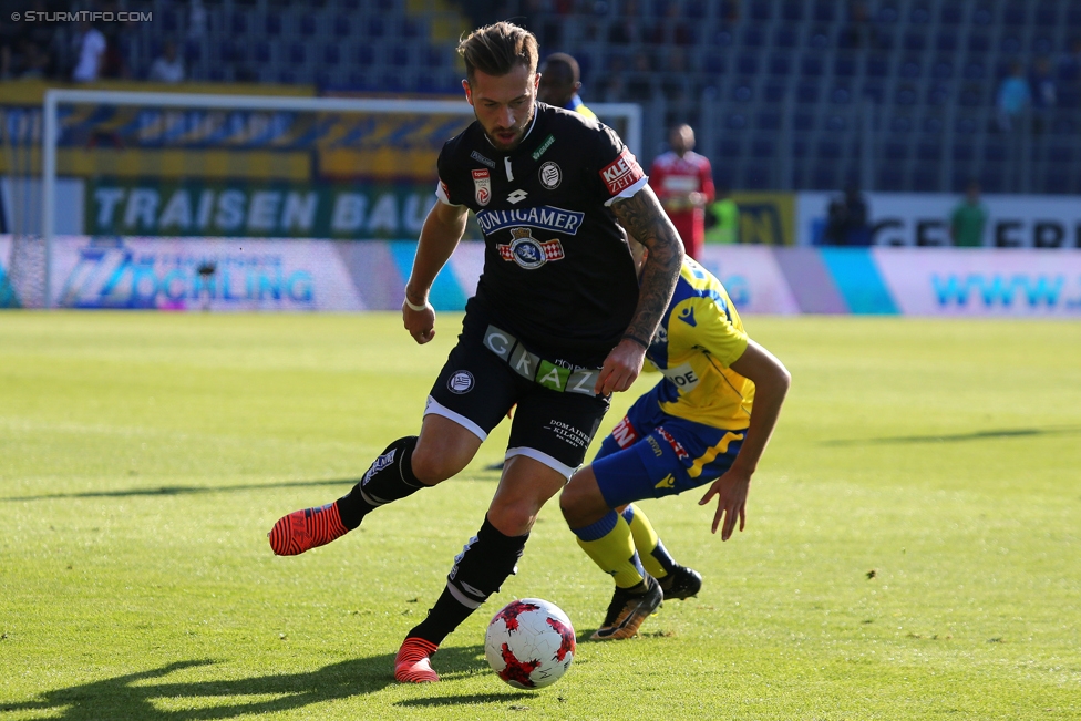 St. Poelten - Sturm Graz
Oesterreichische Fussball Bundesliga, 10. Runde, SKN St. Poelten - SK Sturm Graz, Arena St. Poelten, 30.09.2017. 

Foto zeigt Peter Zulj (Sturm)
