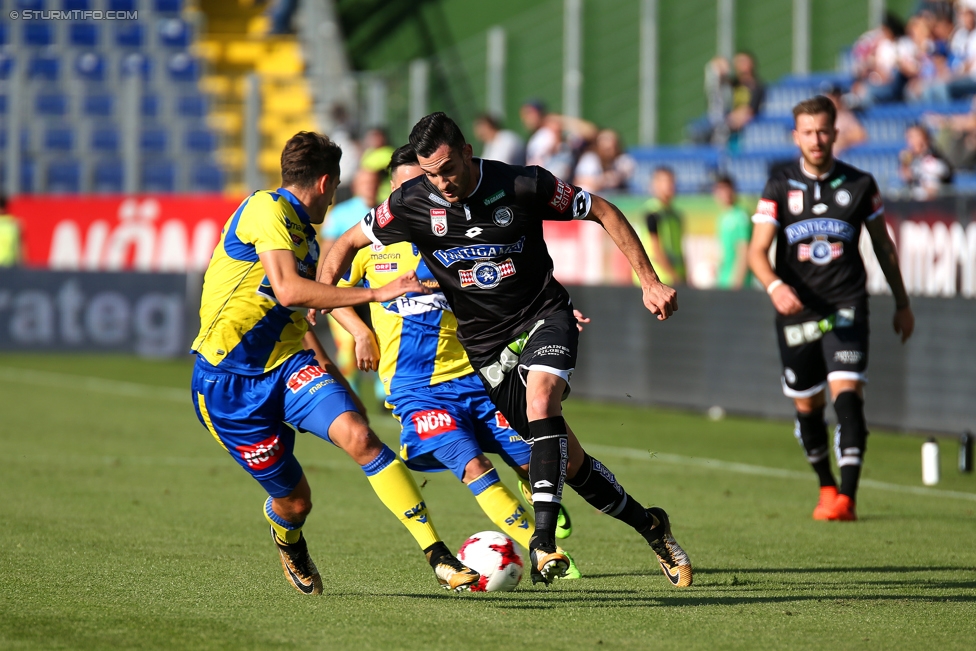 St. Poelten - Sturm Graz
Oesterreichische Fussball Bundesliga, 10. Runde, SKN St. Poelten - SK Sturm Graz, Arena St. Poelten, 30.09.2017. 

Foto zeigt Charalampos Lykogiannis (Sturm)
