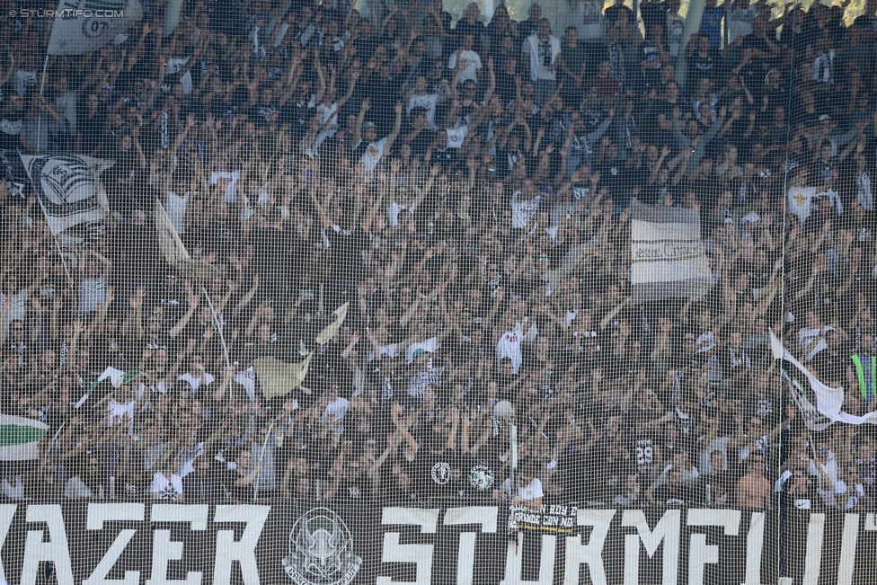 Sturm Graz - Austria Wien
Oesterreichische Fussball Bundesliga, 11. Runde, SK Sturm Graz - FK Austria Wien, Stadion Liebenau Graz, 15.10.2017. 

Foto zeigt Fans von Sturm
