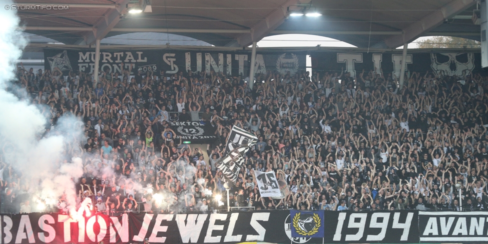 Sturm Graz - Austria Wien
Oesterreichische Fussball Bundesliga, 11. Runde, SK Sturm Graz - FK Austria Wien, Stadion Liebenau Graz, 15.10.2017. 

Foto zeigt Fans von Sturm
