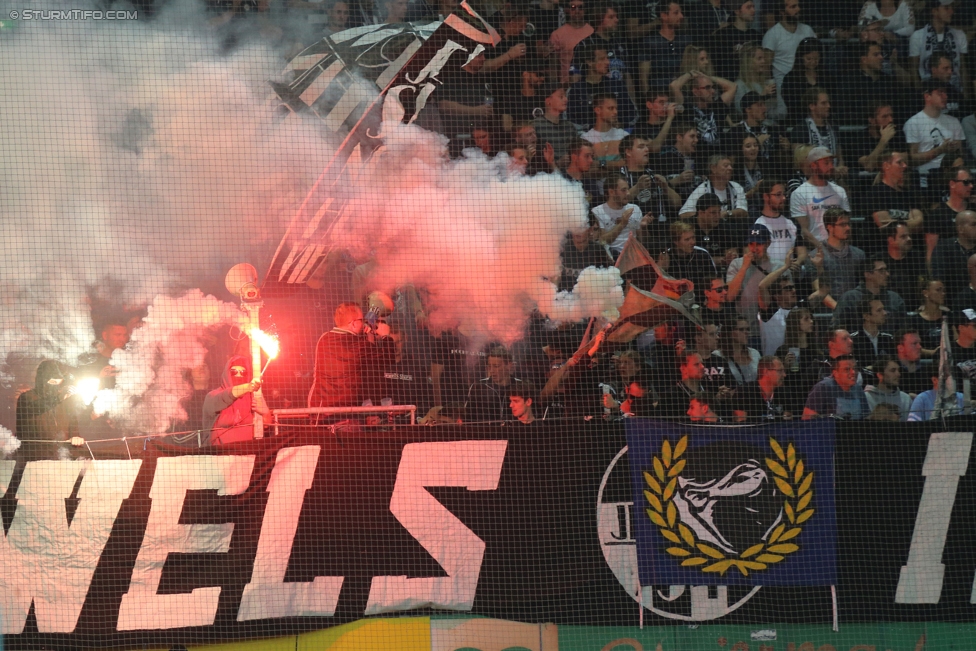 Sturm Graz - Austria Wien
Oesterreichische Fussball Bundesliga, 11. Runde, SK Sturm Graz - FK Austria Wien, Stadion Liebenau Graz, 15.10.2017. 

Foto zeigt Fans von Sturm
