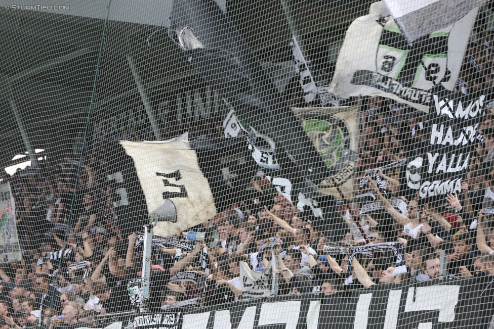 Sturm Graz - Austria Wien
Oesterreichische Fussball Bundesliga, 11. Runde, SK Sturm Graz - FK Austria Wien, Stadion Liebenau Graz, 15.10.2017. 

Foto zeigt Fans von Sturm
