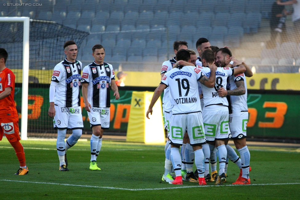 Sturm Graz - Austria Wien
Oesterreichische Fussball Bundesliga, 11. Runde, SK Sturm Graz - FK Austria Wien, Stadion Liebenau Graz, 15.10.2017. 

Foto die Mannschaft von Sturm
Schlüsselwörter: torjubel