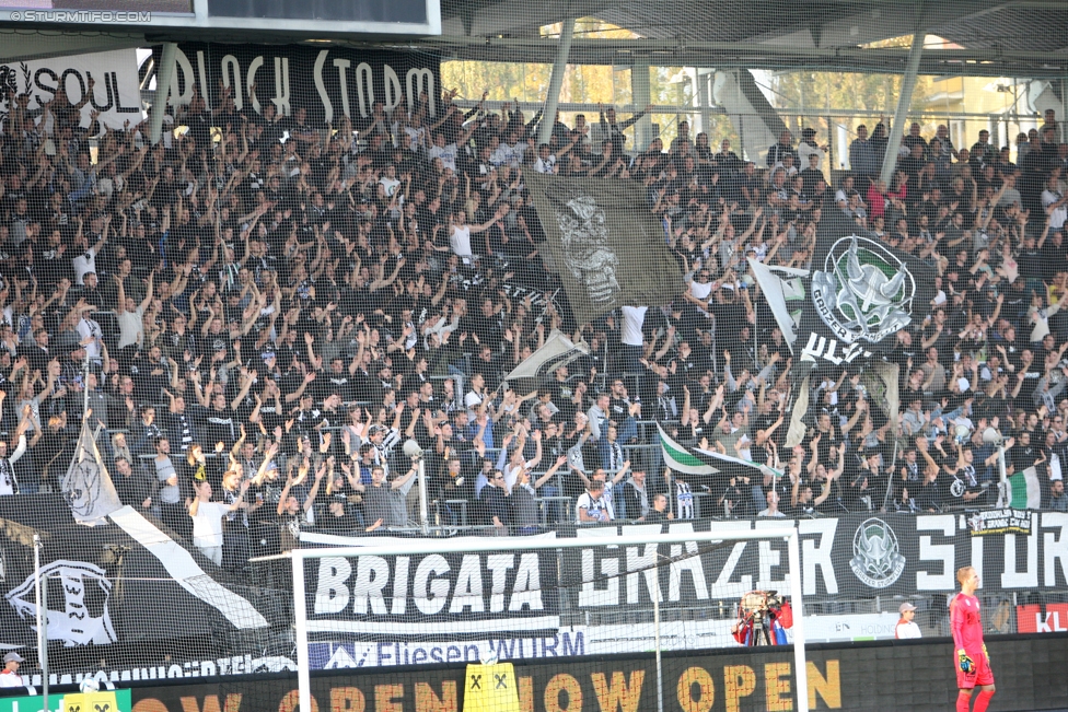 Sturm Graz - Mattersburg
Oesterreichische Fussball Bundesliga, 12. Runde, SK Sturm Graz - SV Mattersburg, Stadion Liebenau Graz, 21.10.2017. 

Foto zeigt Fans von Sturm
