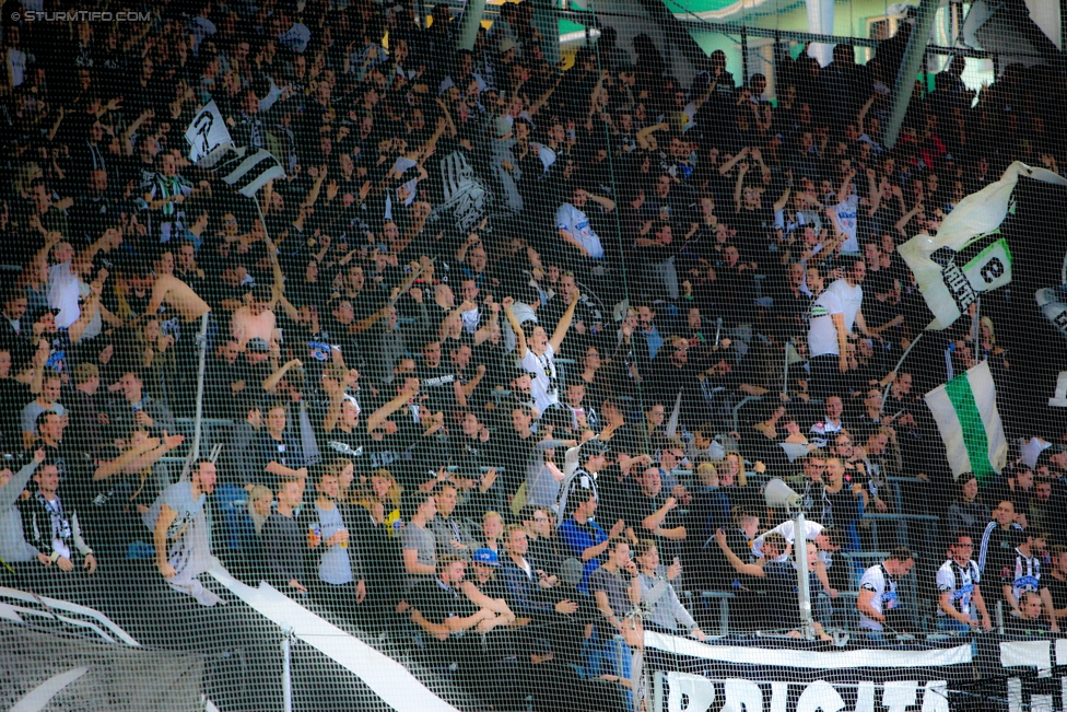 Sturm Graz - Mattersburg
Oesterreichische Fussball Bundesliga, 12. Runde, SK Sturm Graz - SV Mattersburg, Stadion Liebenau Graz, 21.10.2017. 

Foto zeigt Fans von Sturm
