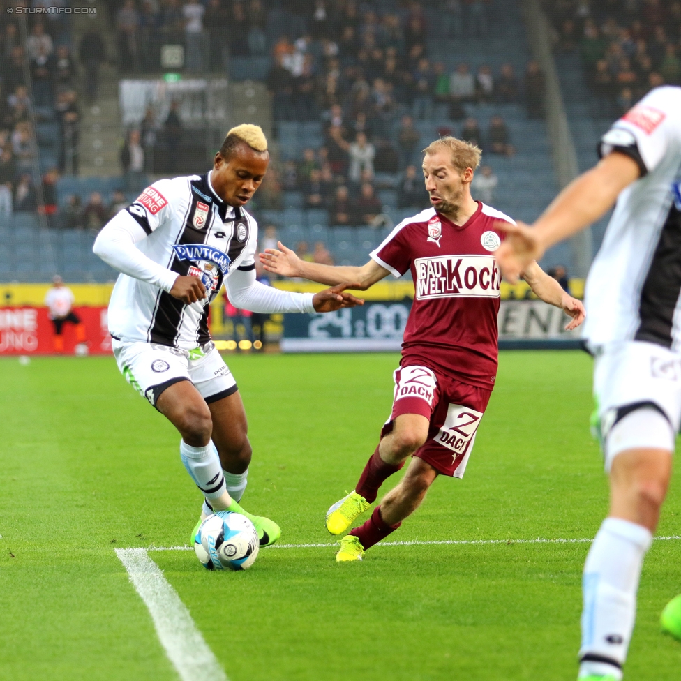 Sturm Graz - Mattersburg
Oesterreichische Fussball Bundesliga, 12. Runde, SK Sturm Graz - SV Mattersburg, Stadion Liebenau Graz, 21.10.2017. 

Foto zeigt Emeka Friday Eze (Sturm)
