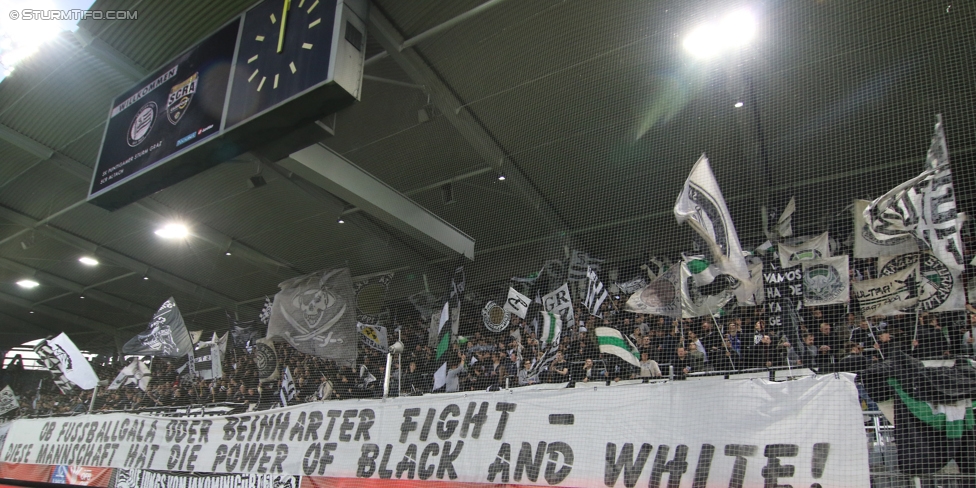 Sturm Graz - Altach
OEFB Cup, 3. Runde, SK Sturm Graz - SCR Altach, Stadion Liebenau Graz, 25.10.2017. 

Foto zeigt Fans von Sturm mit einem Spruchband
