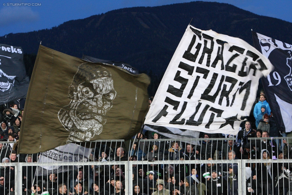 Wolfsberg - Sturm Graz
Oesterreichische Fussball Bundesliga, 13. Runde, Wolfsberger AC - SK Sturm Graz, Lavanttal Arena Wolfsberg, 29.10.2017. 

Foto zeigt Fans von Sturm 
