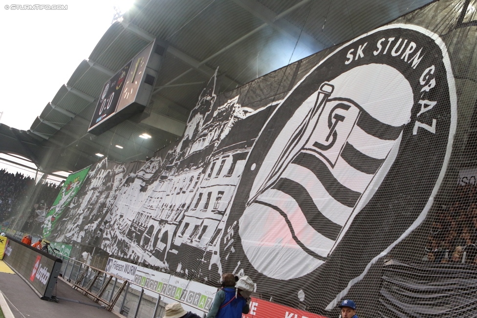 Sturm Graz - Rapid Wien
Oesterreichische Fussball Bundesliga, 14. Runde, SK Sturm Graz - SK Rapid Wien, Stadion Liebenau Graz, 04.11.2017. 

Foto zeigt Fans von Sturm mit einer Choreografie
