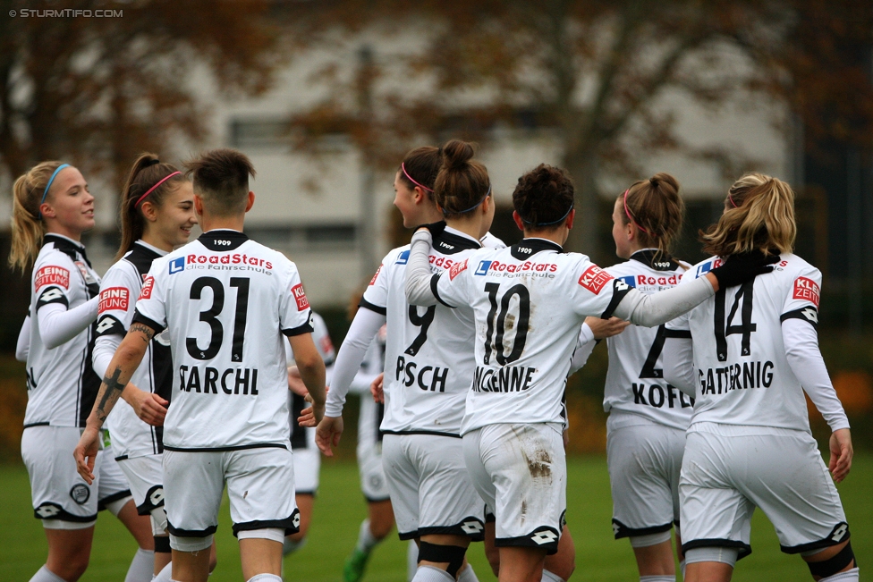 Sturm Damen - Vorderland
OEFB Frauen Bundesliga, 9. Runde,  SK Sturm Graz Damen - FFC Vorderland, Verbandsplatz Graz, 12.11.2017. 

Foto zeigt Celina Degen (Sturm Damen), Katharina Naschenweng (Sturm Damen), Jessica Starchl (Sturm Damen), Isabella Posch (Sturm Damen), Emily Cancienne (Sturm Damen), Julia Kofler (Sturm Damen) und Nicole Gatternig (Sturm Damen)
Schlüsselwörter: torjubel