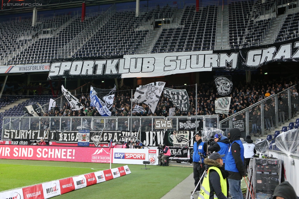 Salzburg - Sturm Graz
Oesterreichische Fussball Bundesliga, 15. Runde, RB Salzburg - SK Sturm Graz, Stadion Wals-Siezenheim, 19.11.2017. 

Foto zeigt Fans von Sturm
