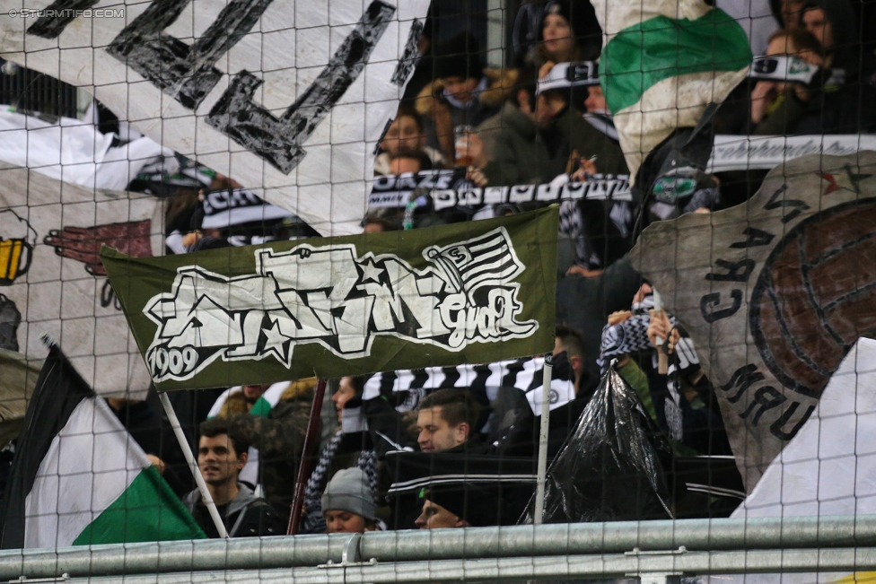 Salzburg - Sturm Graz
Oesterreichische Fussball Bundesliga, 15. Runde, RB Salzburg - SK Sturm Graz, Stadion Wals-Siezenheim, 19.11.2017. 

Foto zeigt Fans von Sturm
