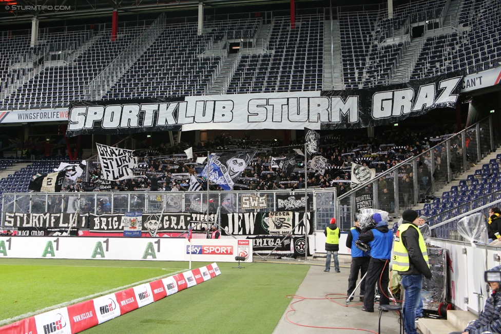 Salzburg - Sturm Graz
Oesterreichische Fussball Bundesliga, 15. Runde, RB Salzburg - SK Sturm Graz, Stadion Wals-Siezenheim, 19.11.2017. 

Foto zeigt Fans von Sturm
