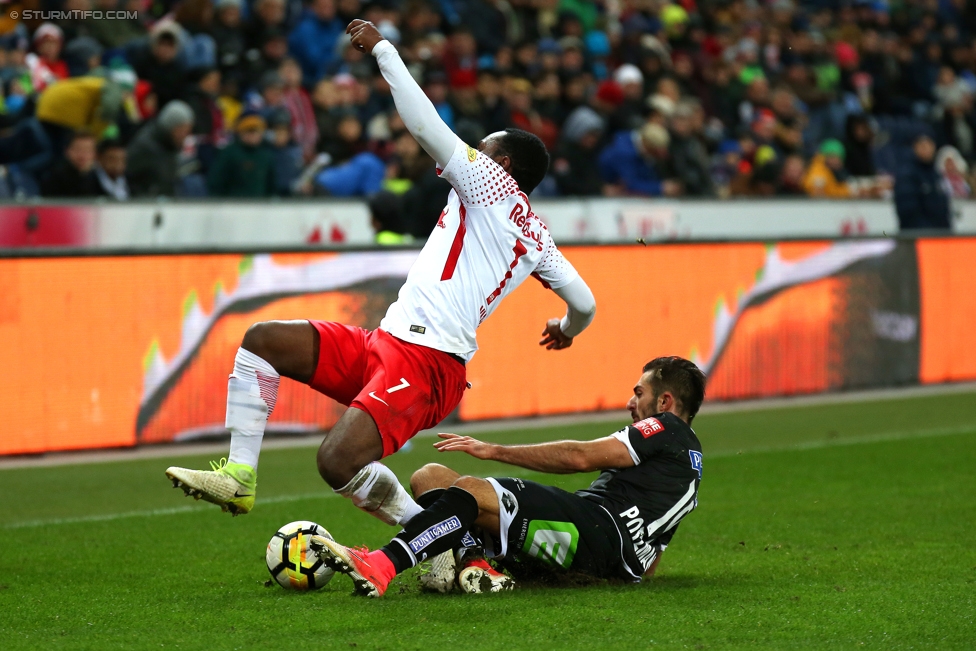 Salzburg - Sturm Graz
Oesterreichische Fussball Bundesliga, 15. Runde, RB Salzburg - SK Sturm Graz, Stadion Wals-Siezenheim, 19.11.2017. 

Foto zeigt Reinhold Yabo (Salzburg) und Marvin Potzmann (Sturm)
