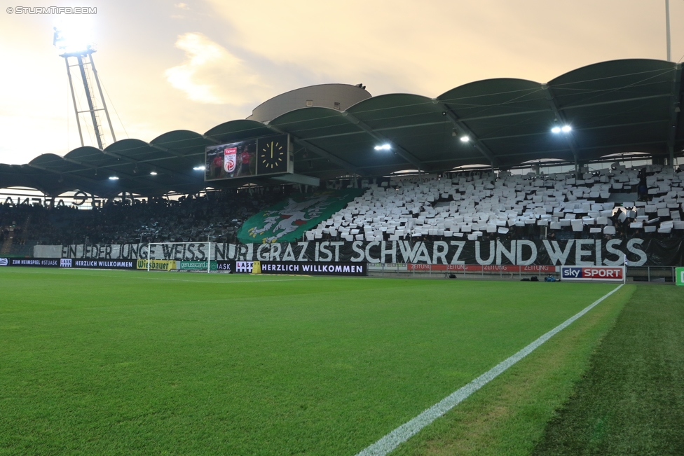 Sturm Graz - LASK
Oesterreichische Fussball Bundesliga, 16. Runde, SK Sturm Graz - LASK, Stadion Liebenau Graz, 25.11.2017. 

Foto zeigt Fans von Sturm mit einer Choreografie
