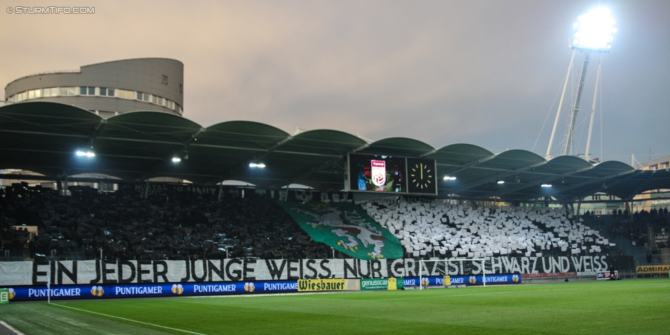 Sturm Graz - LASK
Oesterreichische Fussball Bundesliga, 16. Runde, SK Sturm Graz - LASK, Stadion Liebenau Graz, 25.11.2017. 

Foto zeigt Fans von Sturm mit einer Choreografie
