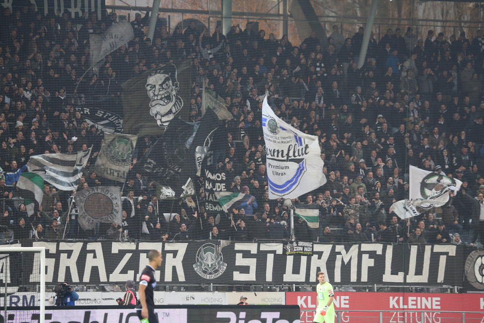 Sturm Graz - LASK
Oesterreichische Fussball Bundesliga, 16. Runde, SK Sturm Graz - LASK, Stadion Liebenau Graz, 25.11.2017. 

Foto zeigt Fans von Sturm
