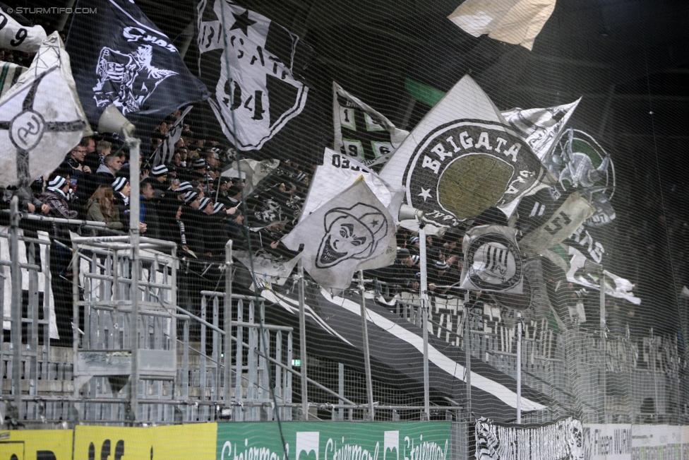 Sturm Graz - Admira Wacker
Oesterreichische Fussball Bundesliga, 17. Runde, SK Sturm Graz - FC Admira Wacker Moedling, Stadion Liebenau Graz, 28.11.2017. 

Foto zeigt Fans von Sturm
