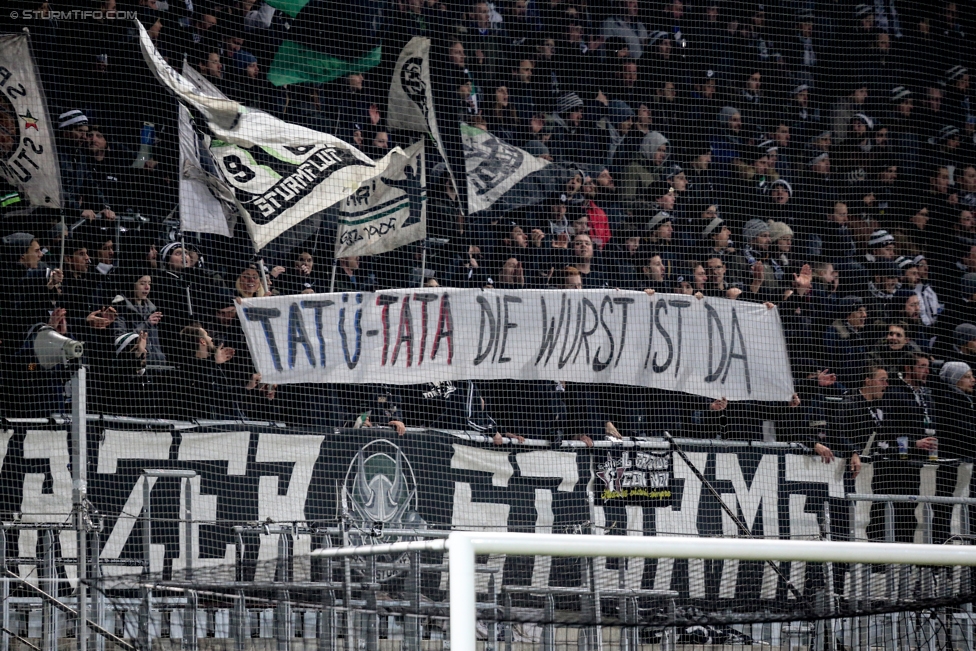 Sturm Graz - Admira Wacker
Oesterreichische Fussball Bundesliga, 17. Runde, SK Sturm Graz - FC Admira Wacker Moedling, Stadion Liebenau Graz, 28.11.2017. 

Foto zeigt Fans von Sturm mit einem Spruchband
Schlüsselwörter: protest