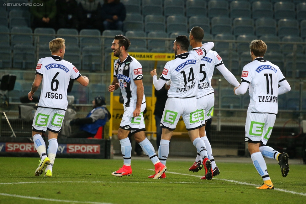 Sturm Graz - Admira Wacker
Oesterreichische Fussball Bundesliga, 17. Runde, SK Sturm Graz - FC Admira Wacker Moedling, Stadion Liebenau Graz, 28.11.2017. 

Foto zeigt James Jeggo (Sturm), Marvin Potzmann (Sturm), Charalampos Lykogiannis (Sturm), Christian Schoissengeyr (Sturm) und Philipp Zulechner (Sturm)
Schlüsselwörter: torjubel