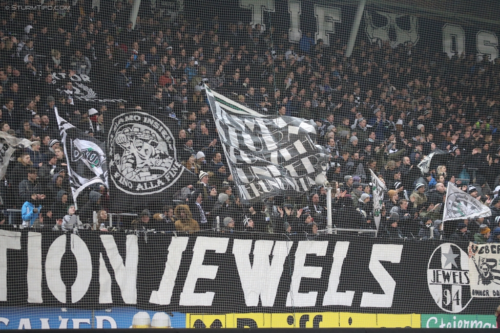 Sturm Graz - St. Poelten
Oesterreichische Fussball Bundesliga, 19. Runde, SK Sturm Graz - SKN St. Poelten, Stadion Liebenau Graz, 09.12.2017. 

Foto zeigt Fans von Sturm
