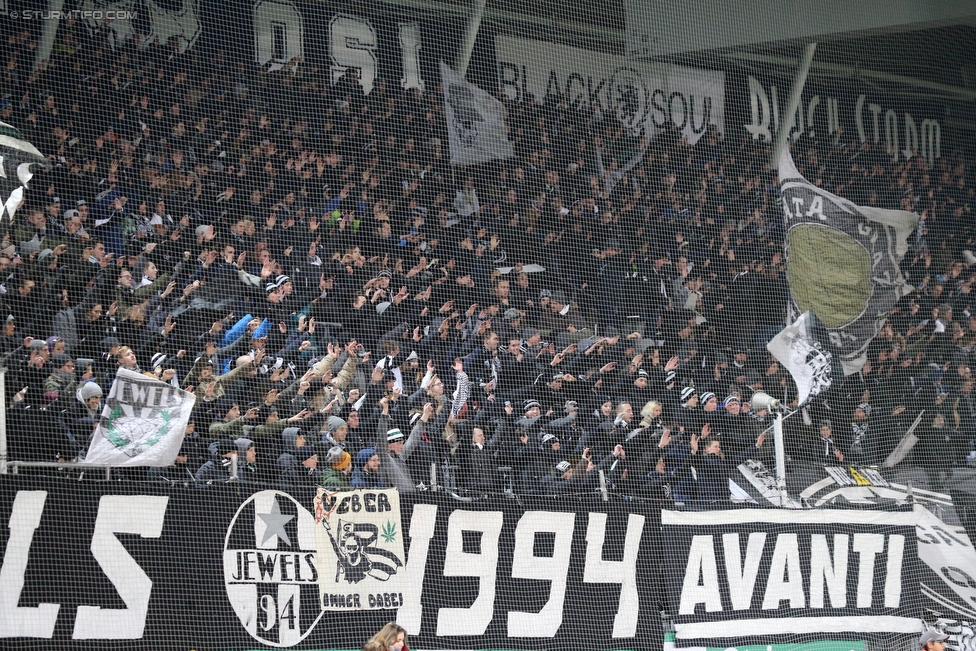 Sturm Graz - St. Poelten
Oesterreichische Fussball Bundesliga, 19. Runde, SK Sturm Graz - SKN St. Poelten, Stadion Liebenau Graz, 09.12.2017. 

Foto zeigt Fans von Sturm
