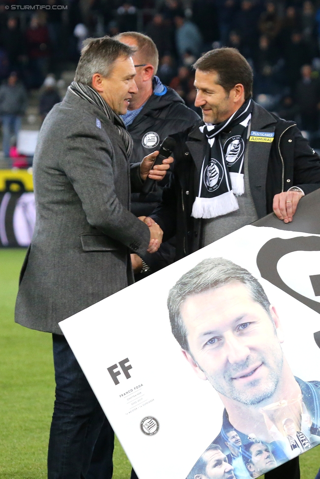 Sturm Graz - St. Poelten
Oesterreichische Fussball Bundesliga, 19. Runde, SK Sturm Graz - SKN St. Poelten, Stadion Liebenau Graz, 09.12.2017. 

Foto zeigt Christian Jauk (Praesident Sturm) und Franco Foda (Cheftrainer Sturm)
