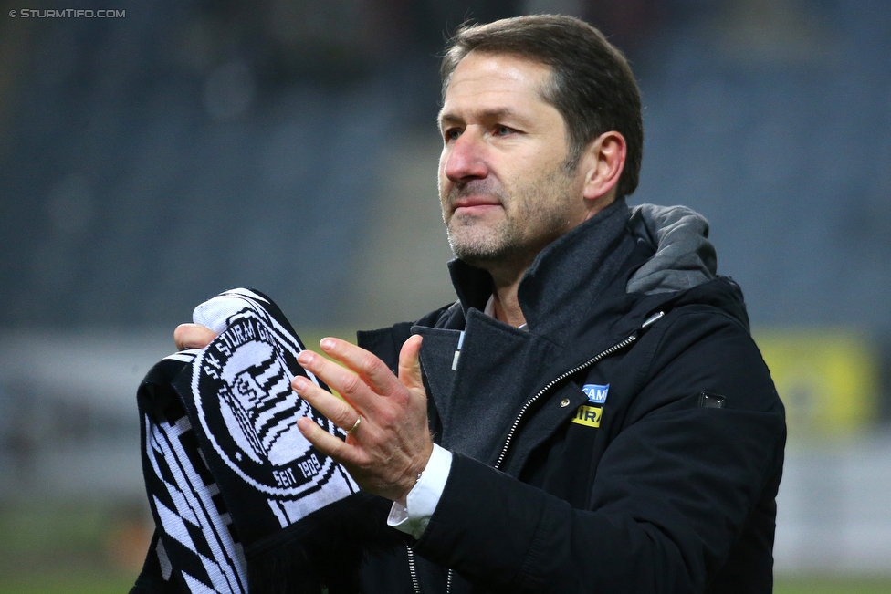 Sturm Graz - St. Poelten
Oesterreichische Fussball Bundesliga, 19. Runde, SK Sturm Graz - SKN St. Poelten, Stadion Liebenau Graz, 09.12.2017. 

Foto zeigt Franco Foda (Cheftrainer Sturm)
