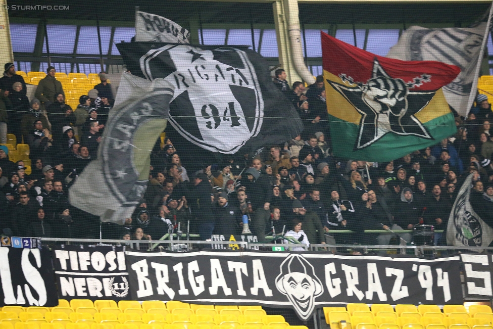 Austria Wien - Sturm Graz
Oesterreichische Fussball Bundesliga, 20. Runde, FK Austria Wien - SK Sturm Graz, Ernst Happel Stadion Wien, 17.12.2017. 

Foto zeigt Fans von Sturm
