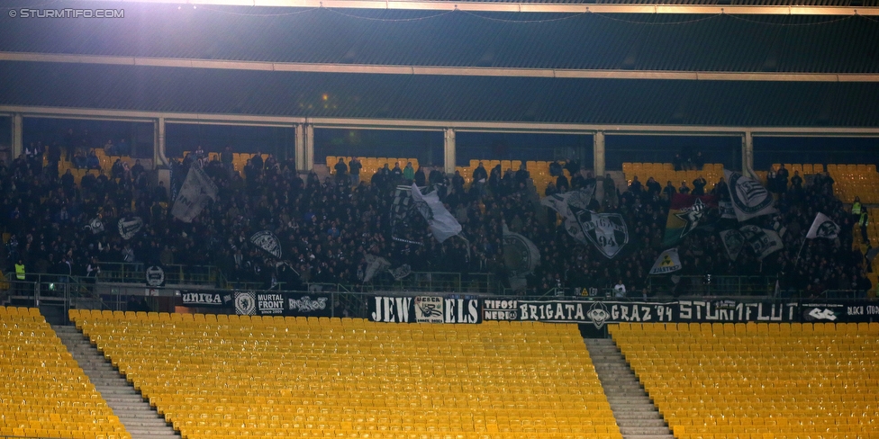 Austria Wien - Sturm Graz
Oesterreichische Fussball Bundesliga, 20. Runde, FK Austria Wien - SK Sturm Graz, Ernst Happel Stadion Wien, 17.12.2017. 

Foto zeigt Fans von Sturm
