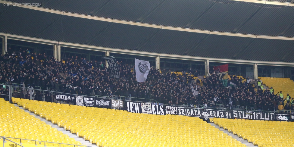 Austria Wien - Sturm Graz
Oesterreichische Fussball Bundesliga, 20. Runde, FK Austria Wien - SK Sturm Graz, Ernst Happel Stadion Wien, 17.12.2017. 

Foto zeigt Fans von Sturm
