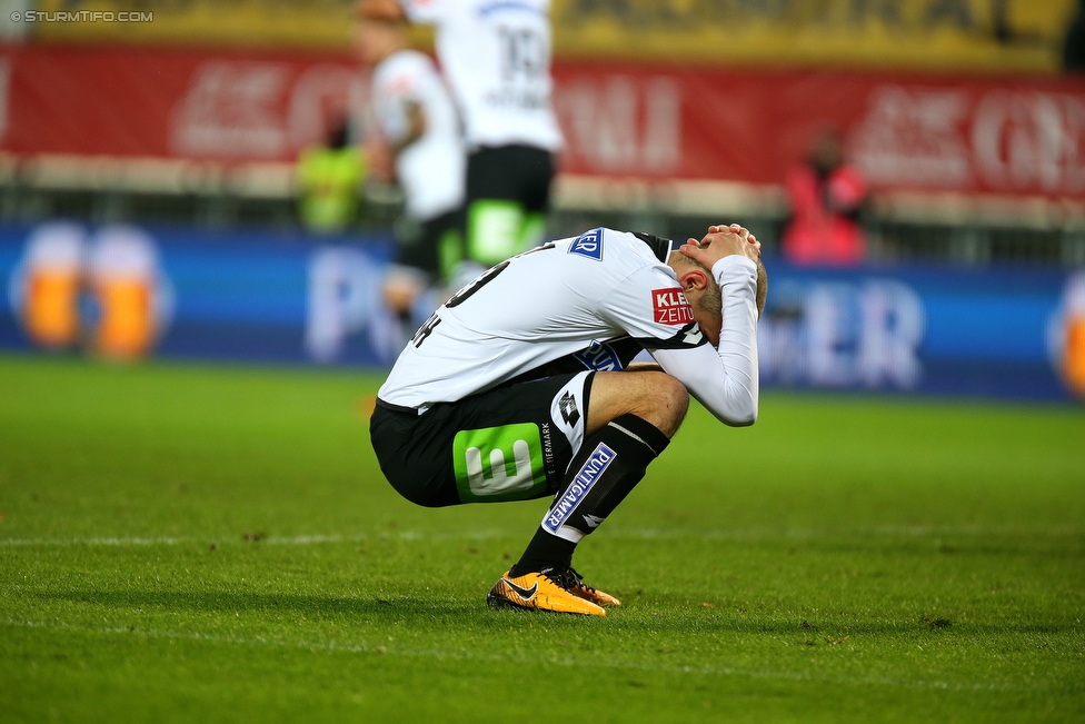 Austria Wien - Sturm Graz
Oesterreichische Fussball Bundesliga, 20. Runde, FK Austria Wien - SK Sturm Graz, Ernst Happel Stadion Wien, 17.12.2017. 

Foto zeigt Christian Schoissengeyr (Sturm)
