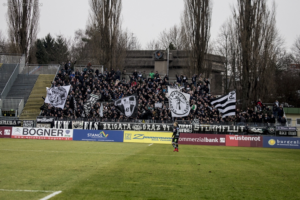 Mattersburg - Sturm Graz
Oesterreichische Fussball Bundesliga, 21. Runde, SV Mattersburg - SK Sturm Graz, Pappelstadion Mattersburg, 03.02.2018. 

Foto zeigt Fans von Sturm
