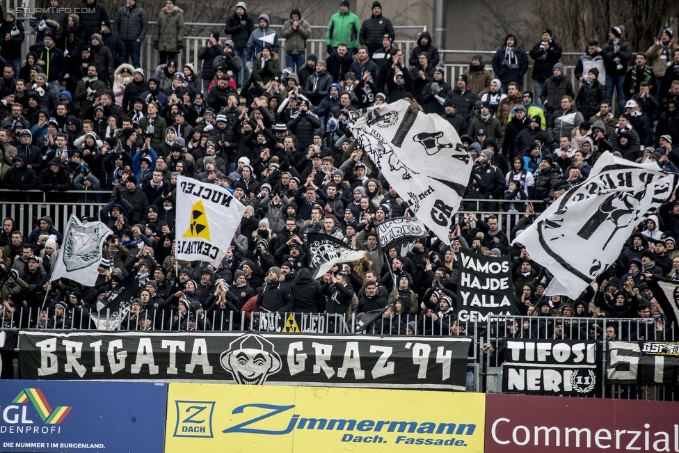 Mattersburg - Sturm Graz
Oesterreichische Fussball Bundesliga, 21. Runde, SV Mattersburg - SK Sturm Graz, Pappelstadion Mattersburg, 03.02.2018. 

Foto zeigt Fans von Sturm
