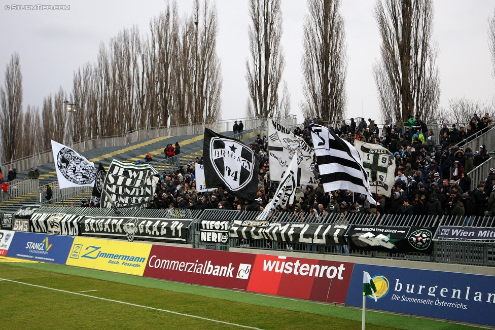 Mattersburg - Sturm Graz
Oesterreichische Fussball Bundesliga, 21. Runde, SV Mattersburg - SK Sturm Graz, Pappelstadion Mattersburg, 03.02.2018. 

Foto zeigt Fans von Sturm
