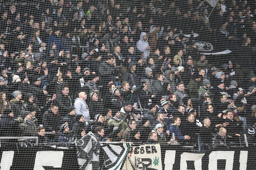 Sturm Graz - Wolfsberg
Oesterreichische Fussball Bundesliga, 22. Runde, SK Sturm Graz - Wolfsberger AC, Stadion Liebenau Graz, 10.02.2018. 

Foto zeigt Fans von Sturm
