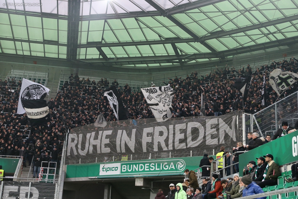 Rapid Wien - Sturm Graz
Oesterreichische Fussball Bundesliga, 231. Runde, SK Rapid Wien - SK Sturm Graz, Weststadion Wien, 17.02.2018. 

Foto zeigt Fans von Sturm mit einem Spruchband fuer Hans Rinner (Praesident Bundesliga)
