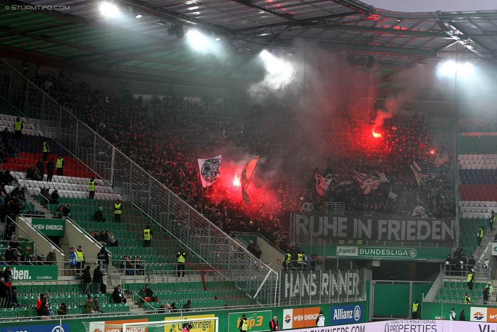 Rapid Wien - Sturm Graz
Oesterreichische Fussball Bundesliga, 23. Runde, SK Rapid Wien - SK Sturm Graz, Weststadion Wien, 17.02.2018. 

Foto zeigt Fans von Sturm 
Schlüsselwörter: pyrotechnik