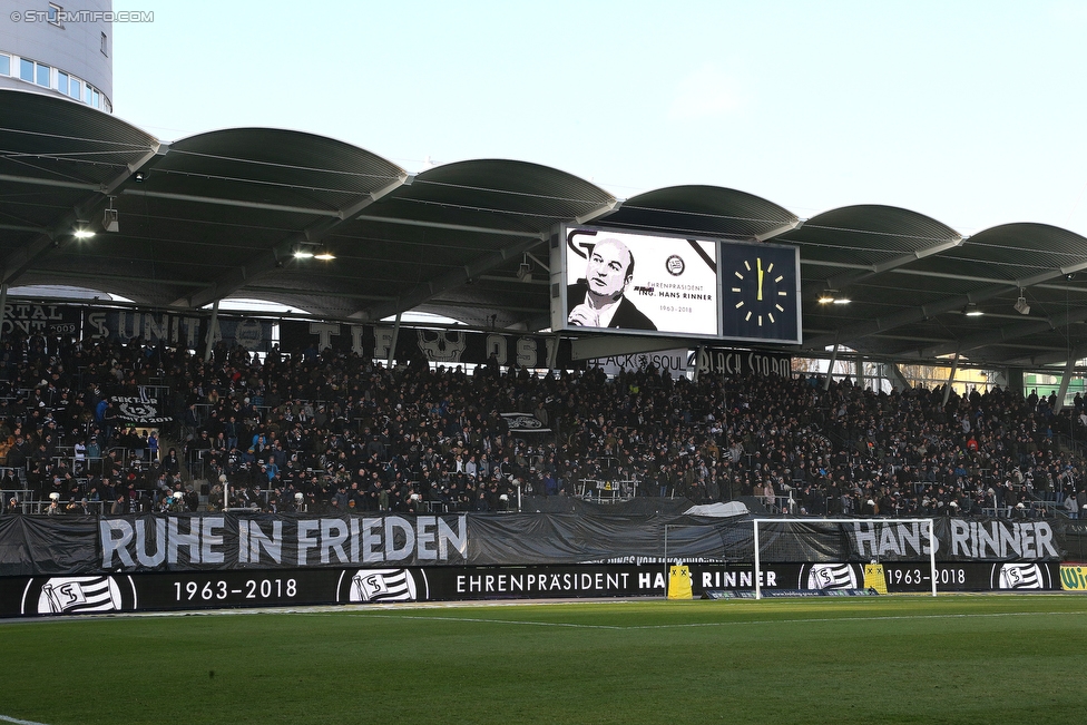 Sturm Graz - Salzburg
Oesterreichische Fussball Bundesliga, 24. Runde, SK Sturm Graz - FC RB Salzburg, Stadion Liebenau Graz, 25.02.2018. 

Foto zeigt Fans von Sturm mit einem Spruchband fuer Hans Rinner (Praesident Bundesliga)
