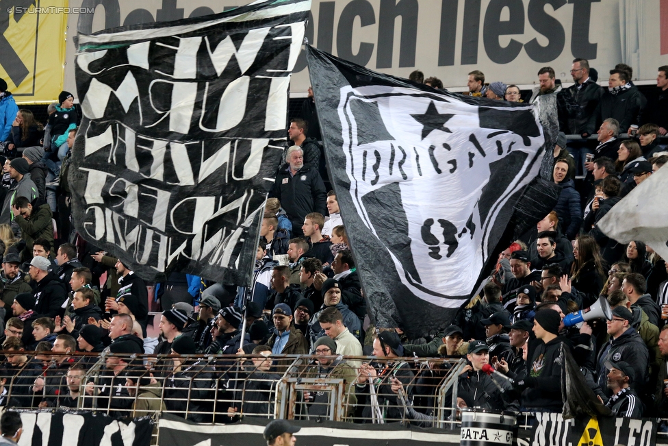 Admira Wacker - Sturm Graz
Oesterreichische Fussball Bundesliga, 26. Runde, FC Admira Wacker Moedling - SK Sturm Graz, Stadion Suedstadt Maria Enzersdorf, 10.03.2018. 

Foto zeigt Fans von Sturm
