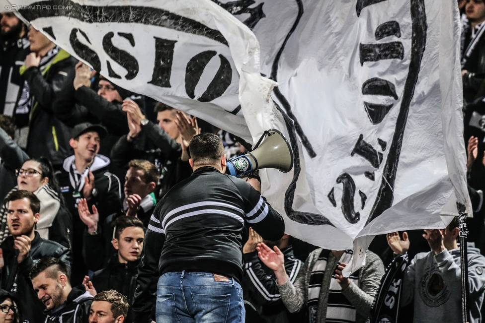 Admira Wacker - Sturm Graz
Oesterreichische Fussball Bundesliga, 26. Runde, FC Admira Wacker Moedling - SK Sturm Graz, Stadion Suedstadt Maria Enzersdorf, 10.03.2018. 

Foto zeigt Fans von Sturm
