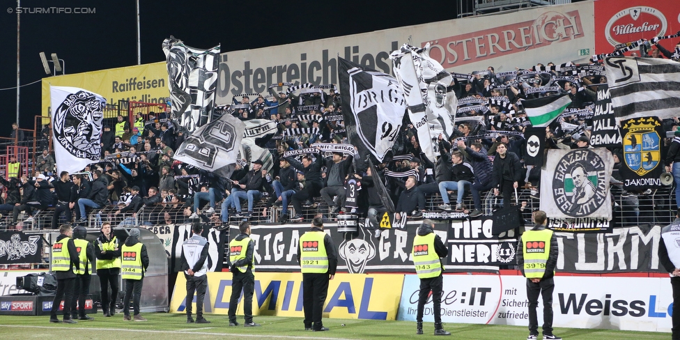 Admira Wacker - Sturm Graz
Oesterreichische Fussball Bundesliga, 26. Runde, FC Admira Wacker Moedling - SK Sturm Graz, Stadion Suedstadt Maria Enzersdorf, 10.03.2018. 

Foto zeigt Fans von Sturm
